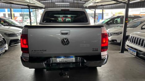 VOLKSWAGEN Amarok 2.0 16V 4X4 CABINE DUPLA HIGHLINE TURBO INTERCOOLER AUTOM�TICO, Foto 4