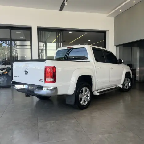 VOLKSWAGEN Amarok 2.0 16V 4X4 CABINE DUPLA  HIGHLINE TURBO INTERCOOLER, Foto 4