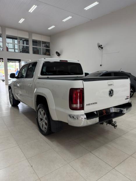 VOLKSWAGEN Amarok 2.0 16V 4X4 CABINE DUPLA HIGHLINE TURBO INTERCOOLER AUTOM�TICO, Foto 4