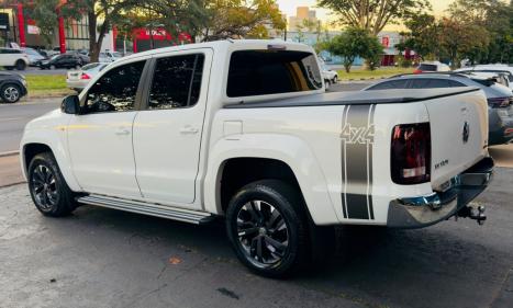 VOLKSWAGEN Amarok 3.0 V6 CABINE DUPLA HIGHLINE 4X4 TURBO INTERCOOLER AUTOM�TICO, Foto 4