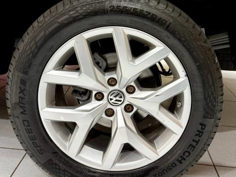 VOLKSWAGEN Amarok 3.0 V6 CABINE DUPLA HIGHLINE 4X4 TURBO INTERCOOLER AUTOM�TICO, Foto 15