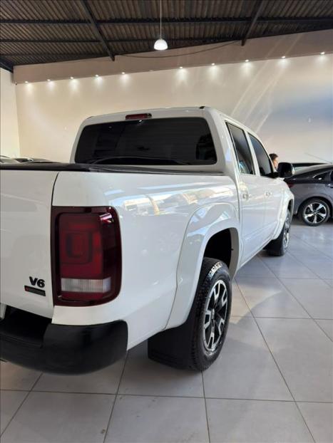 VOLKSWAGEN Amarok 3.0 V6 CABINE DUPLA HIGHLINE EXTREME 4X4 TURBO INTERCOOLER AUTOM�TICO, Foto 12