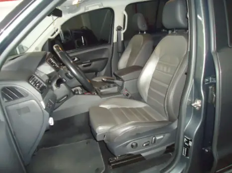 VOLKSWAGEN Amarok 3.0 V6 CABINE DUPLA HIGHLINE 4X4 TURBO INTERCOOLER AUTOM�TICO, Foto 2