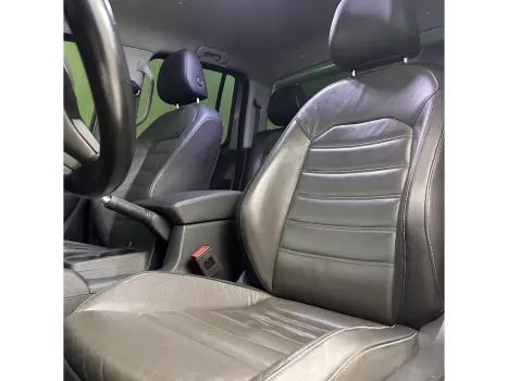 VOLKSWAGEN Amarok 3.0 V6 CABINE DUPLA HIGHLINE 4X4 TURBO INTERCOOLER AUTOM�TICO, Foto 8