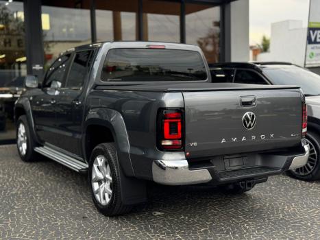 VOLKSWAGEN Amarok 3.0 V6 CABINE DUPLA HIGHLINE 4X4 TURBO INTERCOOLER AUTOMÁTICO, Foto 6