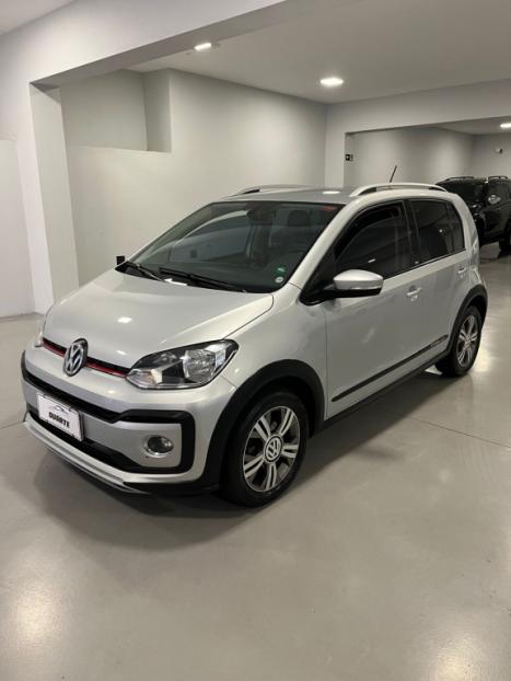 VOLKSWAGEN Cross UP 1.0 12V 4P TSI FLEX, Foto 3