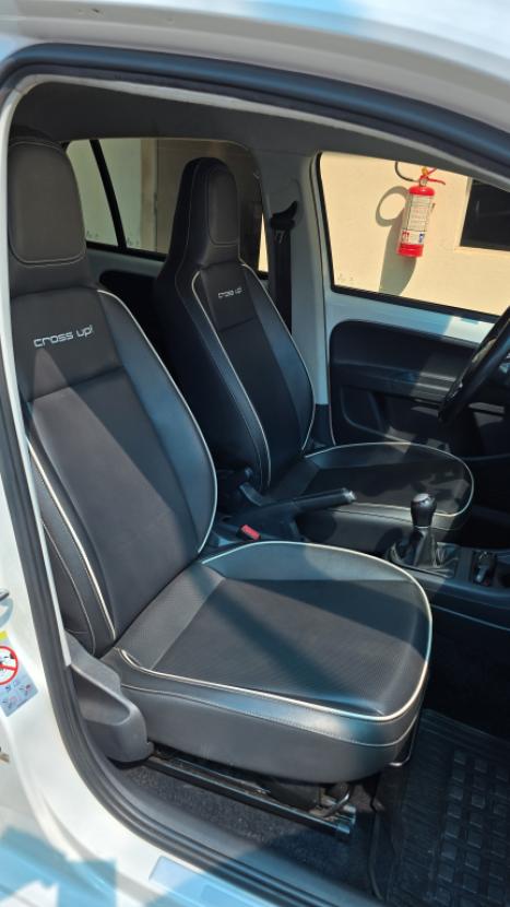 VOLKSWAGEN Cross UP 1.0 12V 4P TSI FLEX, Foto 3