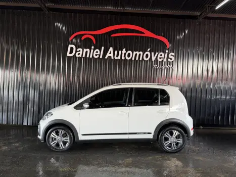 VOLKSWAGEN Cross UP 1.0 12V 4P TSI FLEX, Foto 4