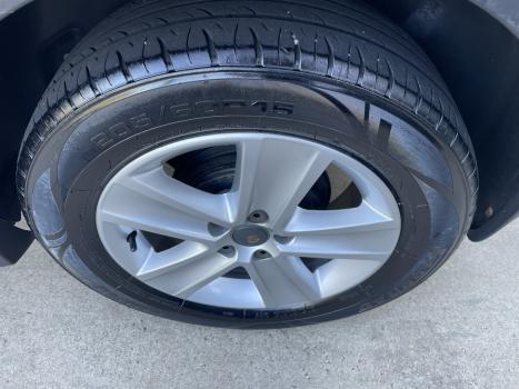 VOLKSWAGEN Crossfox 1.6 4P FLEX, Foto 3 VOLKSWAGEN Crossfox 1.6 4P FLEX, Foto 3