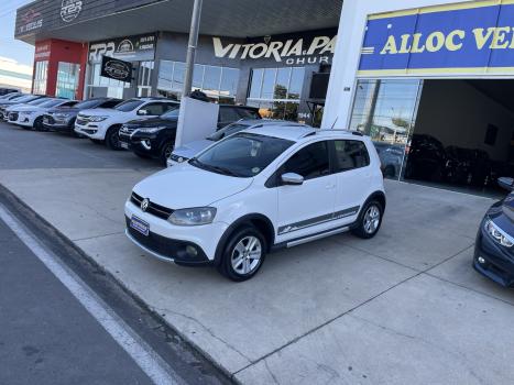 VOLKSWAGEN Crossfox 1.6 4P FLEX, Foto 5 VOLKSWAGEN Crossfox 1.6 4P FLEX, Foto 5