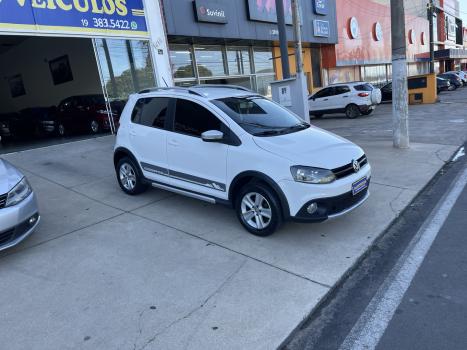 VOLKSWAGEN Crossfox 1.6 4P FLEX, Foto 8 VOLKSWAGEN Crossfox 1.6 4P FLEX, Foto 8