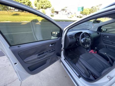 VOLKSWAGEN Crossfox 1.6 4P FLEX, Foto 12 VOLKSWAGEN Crossfox 1.6 4P FLEX, Foto 12