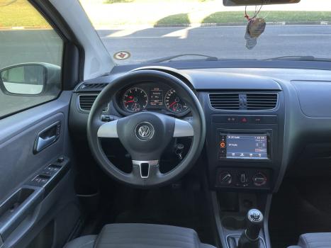VOLKSWAGEN Crossfox 1.6 4P FLEX, Foto 15 VOLKSWAGEN Crossfox 1.6 4P FLEX, Foto 15