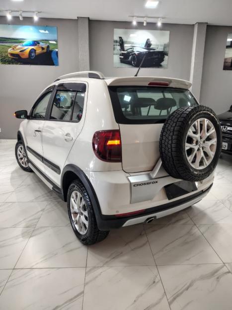 VOLKSWAGEN Crossfox 1.6 4P FLEX I-MOTION AUTOMATIZADO, Foto 4