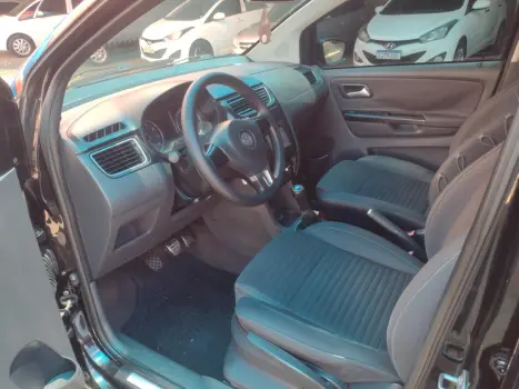 VOLKSWAGEN Crossfox 1.6 4P FLEX, Foto 8