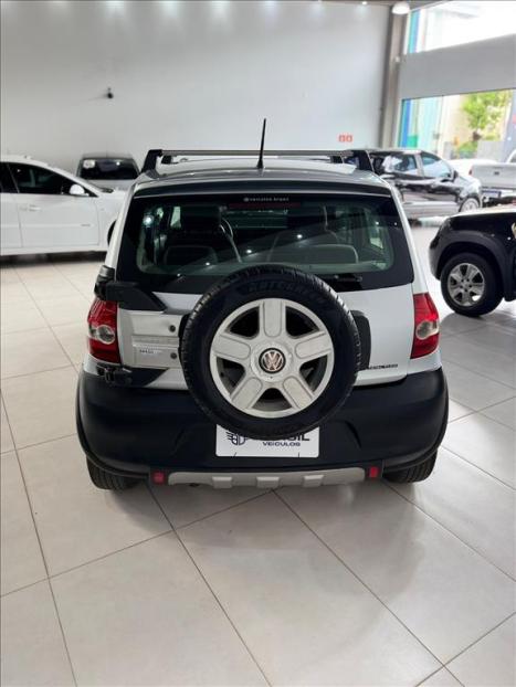 VOLKSWAGEN Crossfox 1.6 4P FLEX, Foto 9