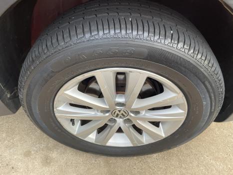 VOLKSWAGEN Crossfox 1.6 4P FLEX, Foto 4