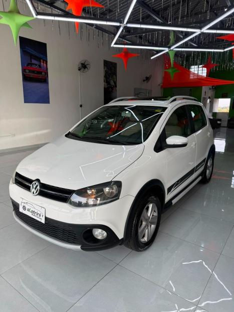 VOLKSWAGEN Crossfox 1.6 4P FLEX, Foto 1