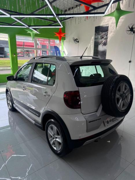 VOLKSWAGEN Crossfox 1.6 4P FLEX, Foto 2