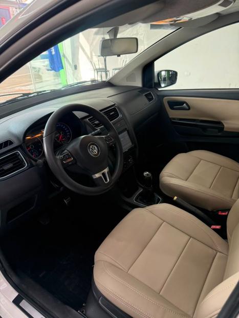 VOLKSWAGEN Crossfox 1.6 4P FLEX, Foto 9