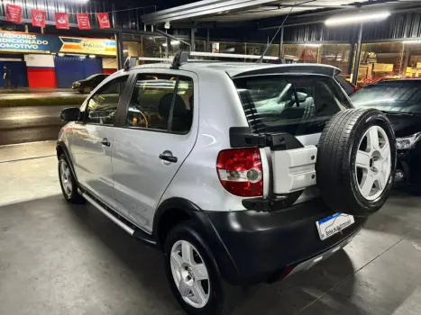 VOLKSWAGEN Crossfox 1.6 4P FLEX, Foto 2