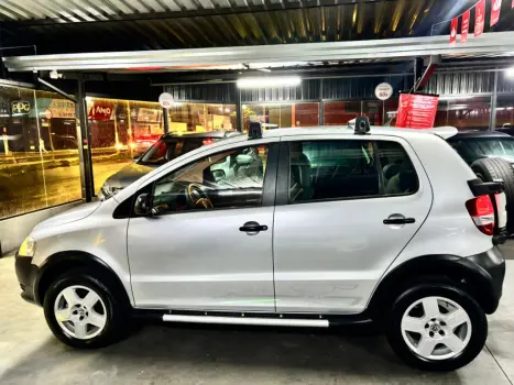 VOLKSWAGEN Crossfox 1.6 4P FLEX, Foto 7