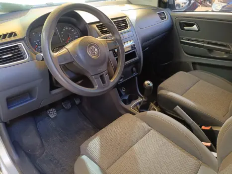 VOLKSWAGEN Fox 1.0 4P TREND FLEX, Foto 8