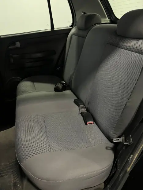 VOLKSWAGEN Fox 1.0 4P FLEX, Foto 16 VOLKSWAGEN Fox 1.0 4P FLEX, Foto 16