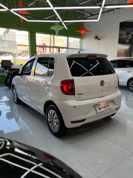 VOLKSWAGEN Fox 1.0 4P BLUEMOTION FLEX, Foto 5