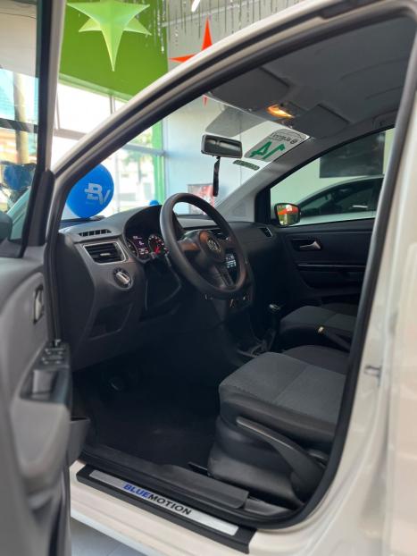 VOLKSWAGEN Fox 1.0 4P BLUEMOTION FLEX, Foto 6