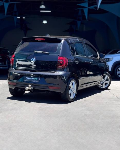 VOLKSWAGEN Fox 1.0 4P BLACKFOX FLEX, Foto 2