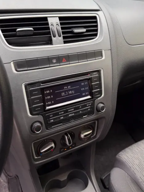 VOLKSWAGEN Fox 1.0 4P FLEX, Foto 6