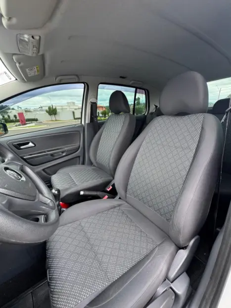 VOLKSWAGEN Fox 1.0 4P TRENDLINE FLEX, Foto 8