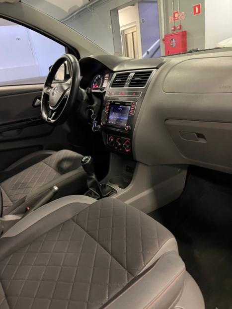 VOLKSWAGEN Fox 1.6 16V 4P MSI HIGHLINE FLEX, Foto 4