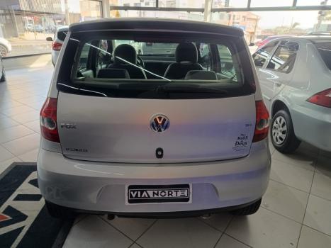 VOLKSWAGEN Fox 1.6 4P, Foto 4
