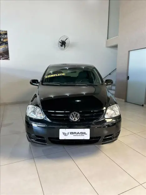 VOLKSWAGEN Fox 1.6 4P PLUS FLEX, Foto 2 VOLKSWAGEN Fox 1.6 4P PLUS FLEX, Foto 2