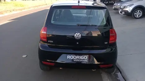 VOLKSWAGEN Fox 1.6 4P TREND FLEX, Foto 6