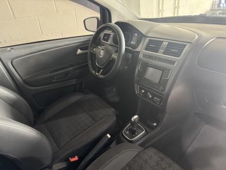 VOLKSWAGEN Fox 1.6 4P FLEX CONNECT I-MOTION AUTOMATIZADO, Foto 8