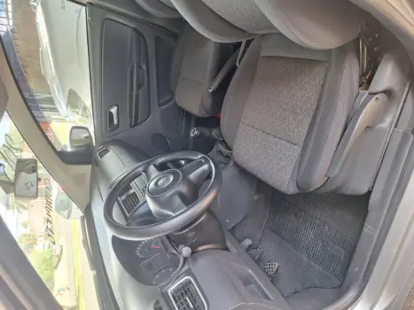 VOLKSWAGEN Fox 1.6 4P FLEX, Foto 4