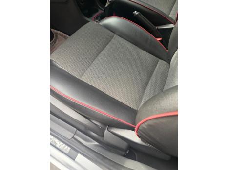 VOLKSWAGEN Fox 1.6 4P, Foto 4