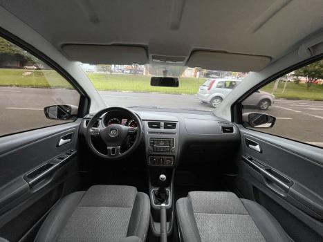 VOLKSWAGEN Fox 1.6 4P, Foto 15