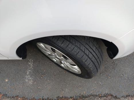 VOLKSWAGEN Fox 1.6 4P I-TREND FLEX, Foto 9