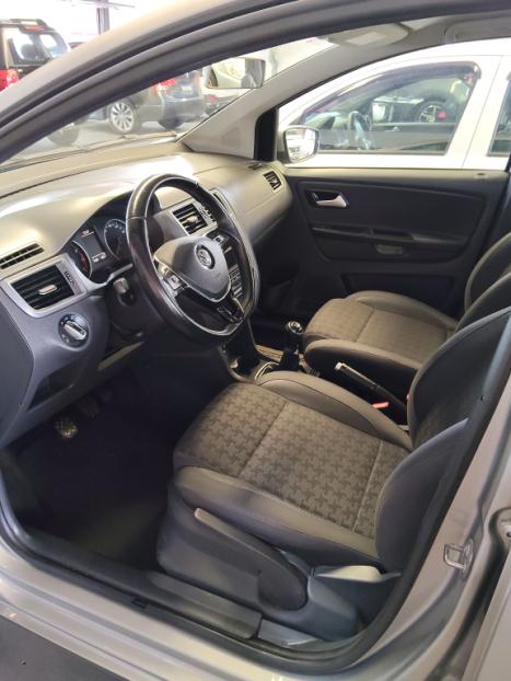 VOLKSWAGEN Fox 1.6 4P MSI COMFORTLINE FLEX, Foto 5