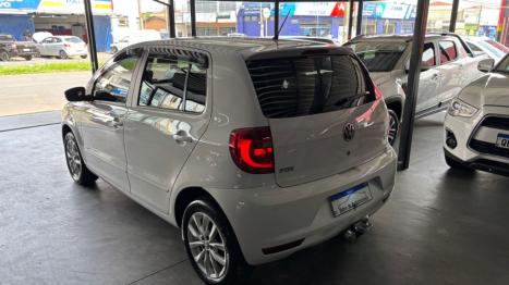 VOLKSWAGEN Fox 1.6 4P FLEX, Foto 2