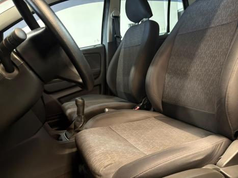 VOLKSWAGEN Fox 1.6 4P FLEX, Foto 6