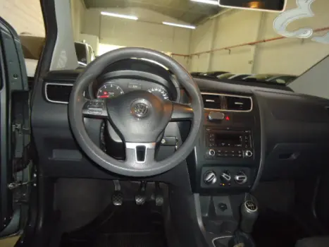 VOLKSWAGEN Fox 1.6 4P TREND FLEX, Foto 6