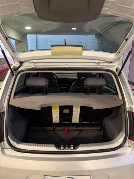 VOLKSWAGEN Fox 1.6 4P PLUS FLEX, Foto 8