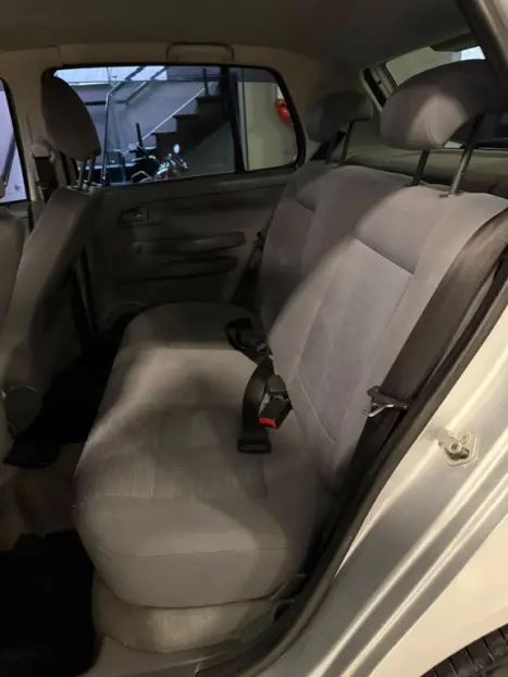 VOLKSWAGEN Fox 1.6 4P PLUS FLEX, Foto 20
