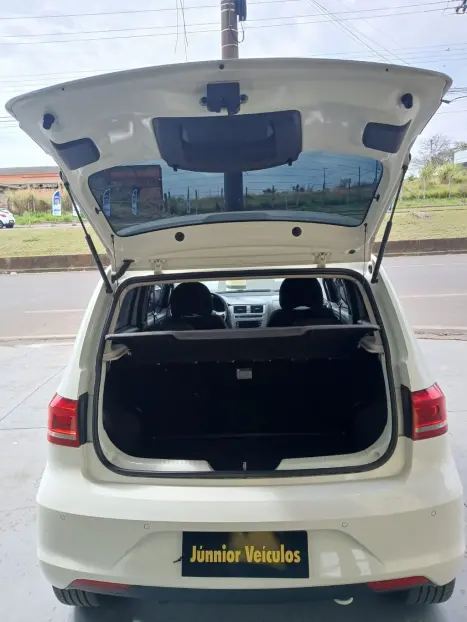 VOLKSWAGEN Fox 1.6 4P COMFORTLINE FLEX, Foto 9