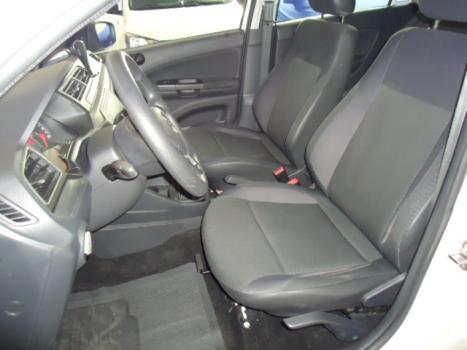 VOLKSWAGEN Gol 1.0 12V 4P FLEX MPI G7, Foto 2